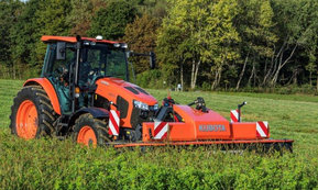 Traktor von MARKOLIN Landmaschinen GmbH