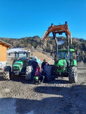 Traktor Deutz-Fahr 5100 G Premium übergeben an Familie Fussi Gerald in Oberwölz